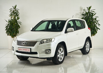Toyota RAV4 Вид 1