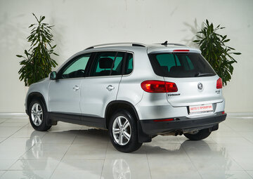Volkswagen Tiguan Вид 4