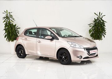 Peugeot 208 Вид 3