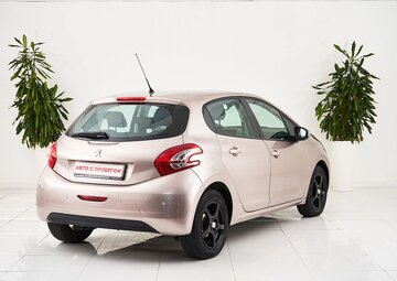 Peugeot 208 Вид 5