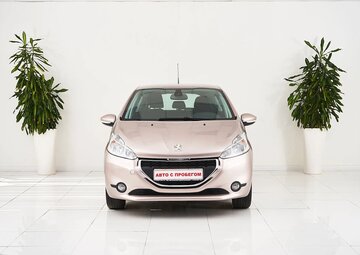 Peugeot 208 Вид 2