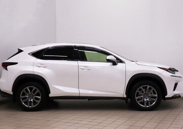 Lexus NX Вид 3