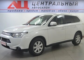 Mitsubishi Outlander Вид 1