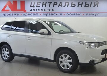 Mitsubishi Outlander Вид 3