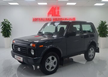 Lada Niva Вид 1